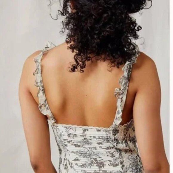 NWT Free People Weekend Plans Floral Bodysuit size XS - Picture 14 of 15